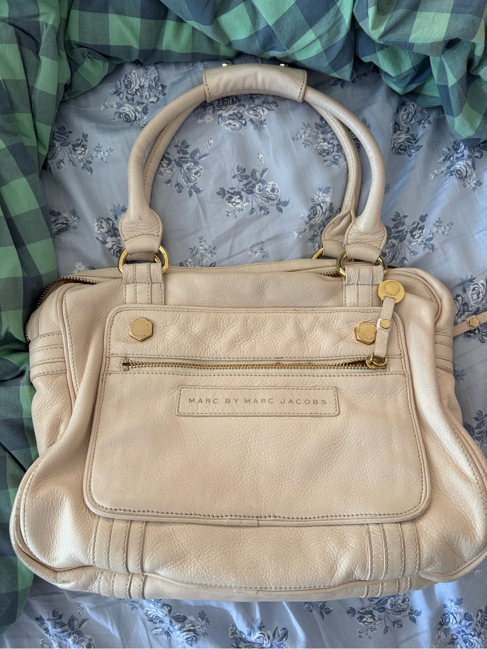 Marc by Marc Jacob’s white shoulder bag